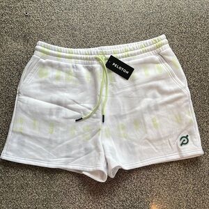 ✨NWT Peloton Tie-Dye Sweat Short✨